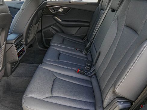 New 2026 Audi Q7 3.0T Premium Plus image 23