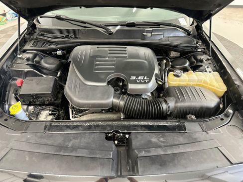 Used 2017 Dodge Challenger GT w/ Driver Convenience Group AWD/4WD image 33