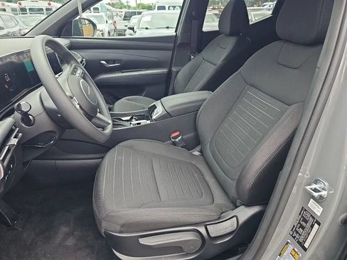 Used 2026 Hyundai Santa Cruz SE FWD image 12