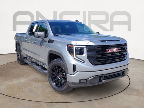 Used 2024 GMC Sierra 1500 Elevation AWD/4WD image 4