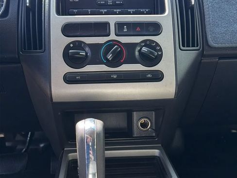 Used 2010 Ford Edge SE FWD image 19