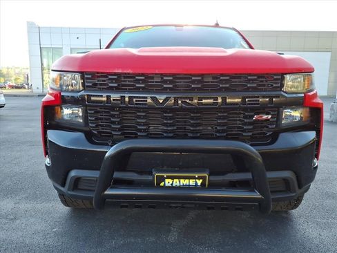 Used 2022 Chevrolet Silverado 1500 Custom Trail Boss AWD/4WD image 10