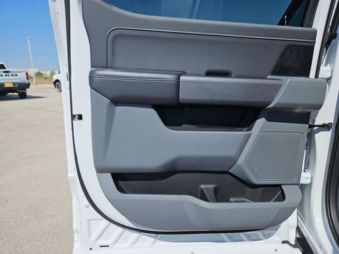 Used 2023 Ford F150 XLT w/ Equipment Group 302A High image 15