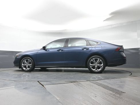 Certified 2024 Honda Accord EX image 29