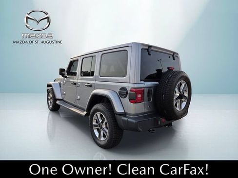 Used 2018 Jeep Wrangler Unlimited Sahara AWD/4WD image 4