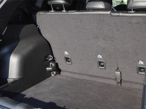 Certified 2023 Jeep Compass Latitude image 11