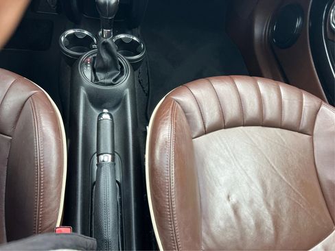 Used 2010 MINI Cooper Clubman S image 22