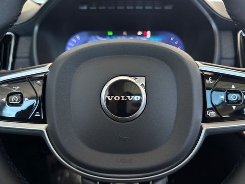 Used 2025 Volvo XC90 T8 Plus w/ Protection Package Premier image 28