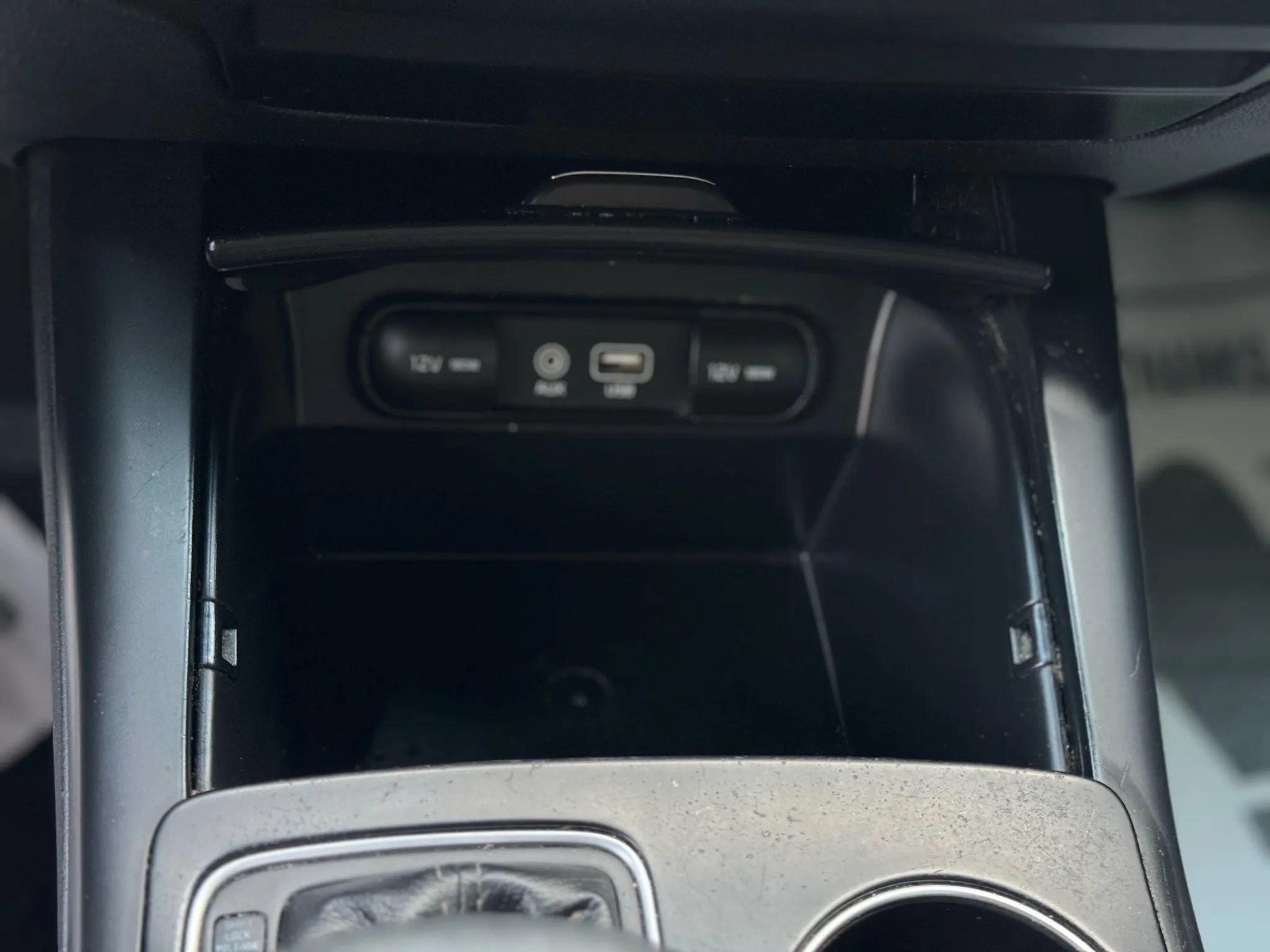 Used 2019 Kia Sorento L FWD image 21