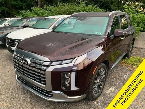 Used 2023 Hyundai Palisade Calligraphy w/ Cargo Package AWD/4WD image 1