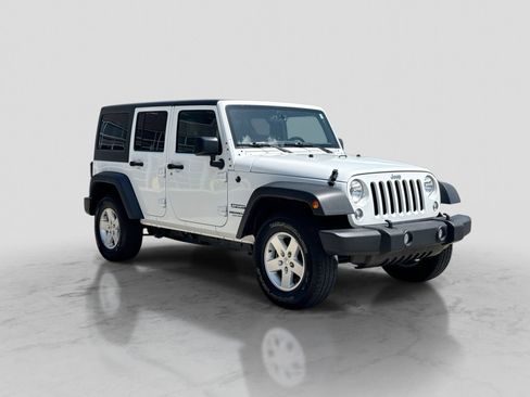 Used 2016 Jeep Wrangler Unlimited Sport w/ Quick Order Package 24S AWD/4WD image 10
