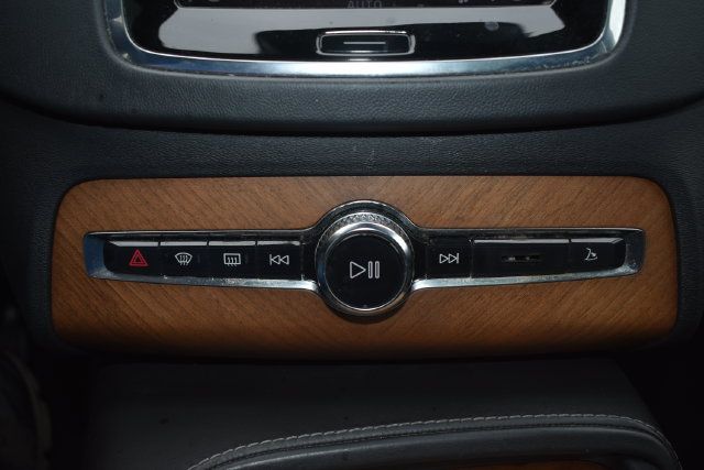 Used 2016 Volvo XC90 T6 Inscription AWD/4WD image 32