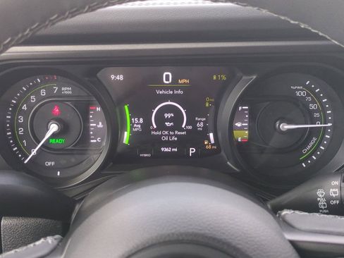 Used 2025 Jeep Wrangler Unlimited Rubicon 4xe w/ Convenience Group AWD/4WD image 29