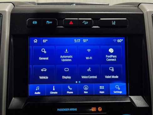 Used 2020 Ford F250 Lariat w/ Lariat Ultimate Package AWD/4WD image 51