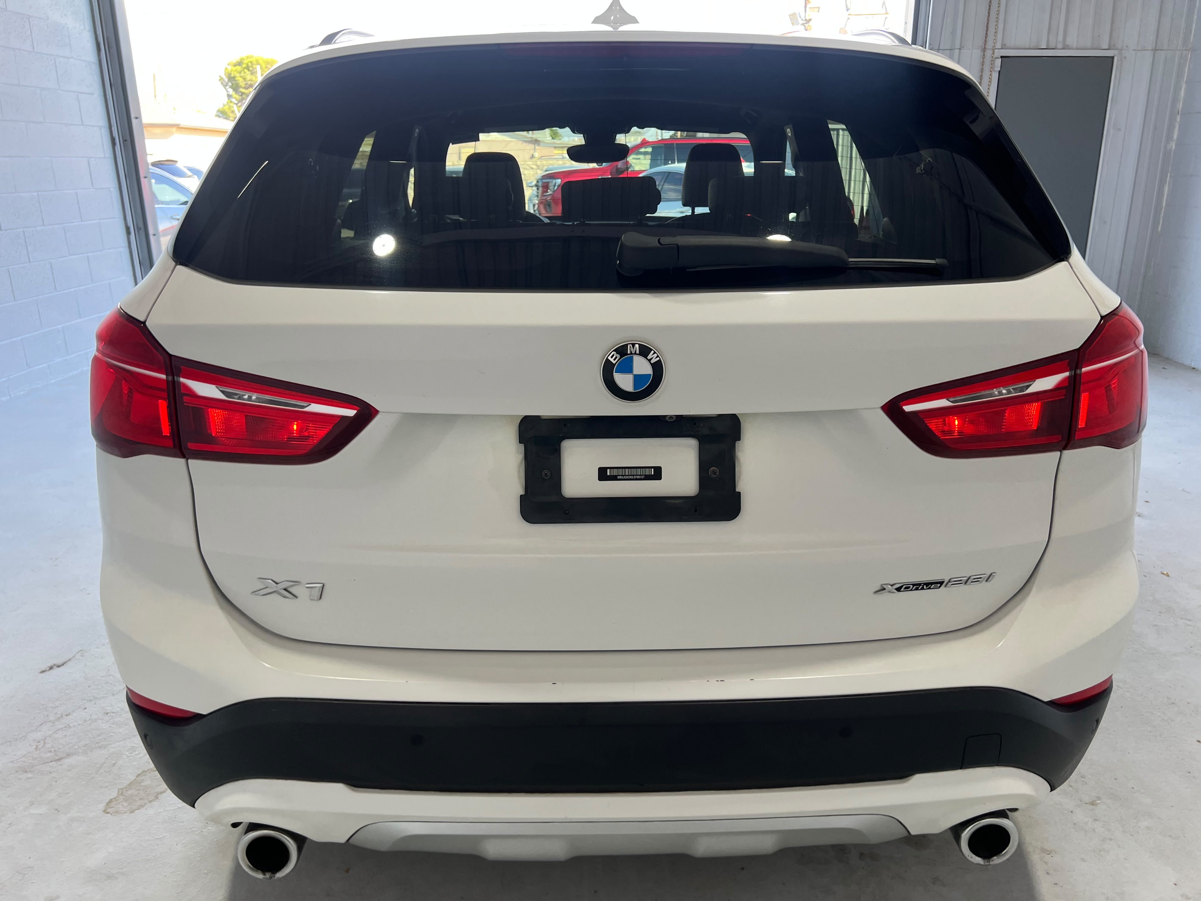 Used 2020 BMW X1 xDrive28i AWD/4WD image 4