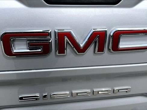 Used 2022 GMC Sierra 1500 AT4 w/ AT4 Premium Package image 31