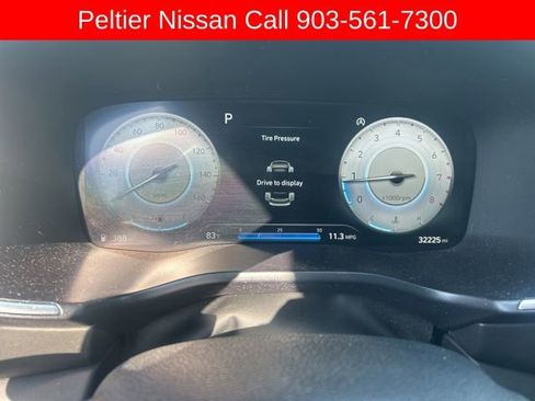 Used 2021 Hyundai Santa Fe Limited FWD image 12