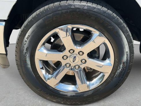 Used 2021 Ford F150 Lariat w/ Equipment Group 502A High AWD/4WD image 12