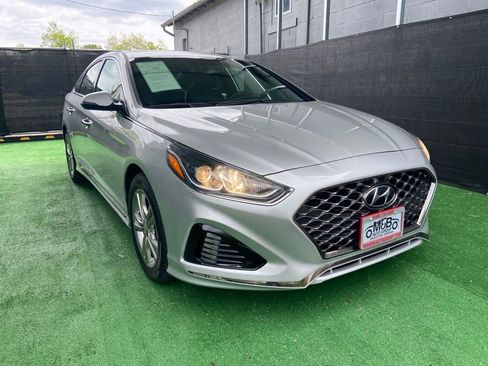 Used 2018 Hyundai Sonata Sport FWD image 2