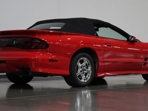 Used 1999 Pontiac Firebird Trans Am RWD image 34