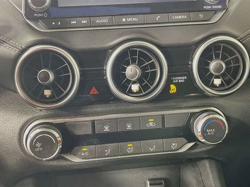Used 2023 Nissan Sentra SV FWD image 15