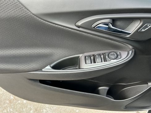 Used 2020 Chevrolet Malibu LT w/ Fleet LT Safety Plus Package image 16