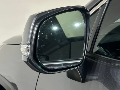 Used 2025 Toyota RAV4 Limited FWD image 19