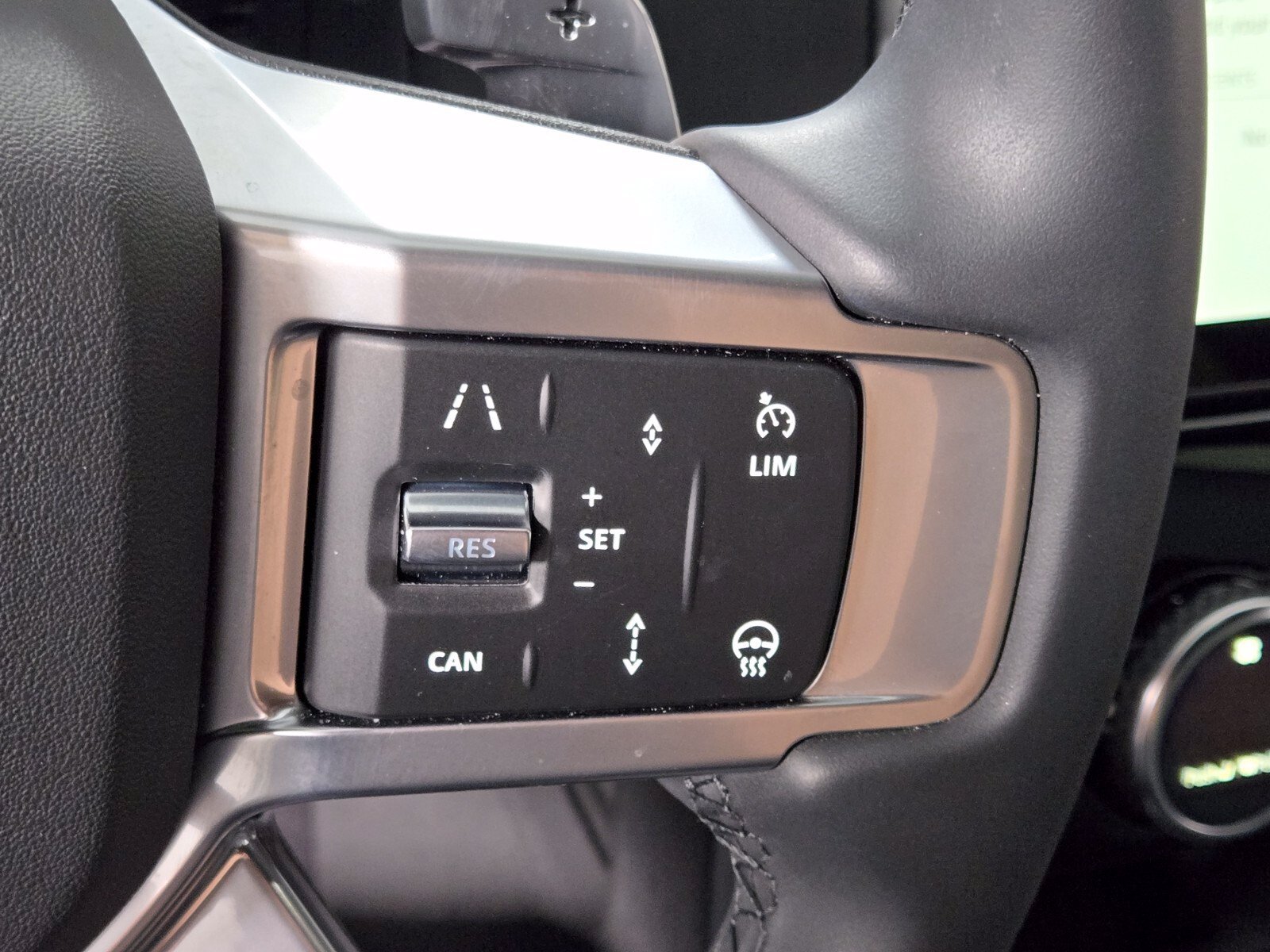 Used 2026 Land Rover Discovery S AWD/4WD image 25