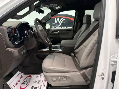 New 2026 Chevrolet Silverado 1500 RST AWD/4WD image 9