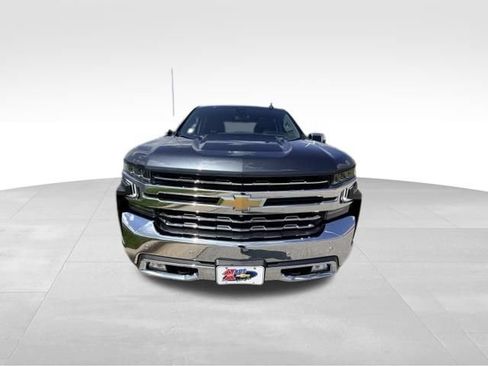 Certified 2022 Chevrolet Silverado 1500 LTZ w/ LTZ Premium Package AWD/4WD image 3