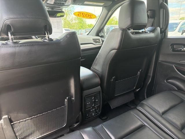 Used 2025 Dodge Durango GT AWD/4WD image 23