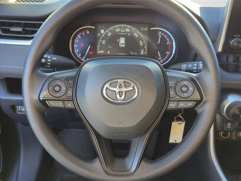 Used 2023 Toyota RAV4 LE image 11