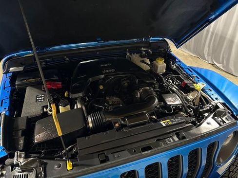 Used 2020 Jeep Gladiator Rubicon AWD/4WD image 23
