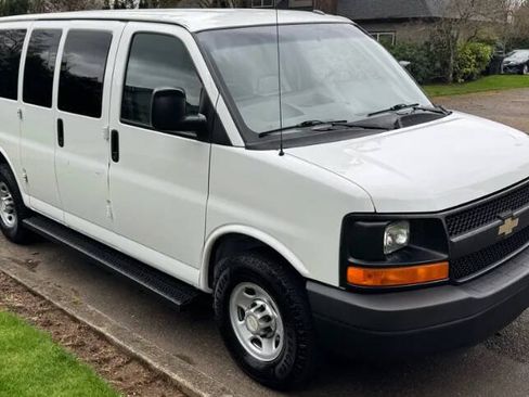 Used 2014 Chevrolet Express 2500 LS RWD image 7