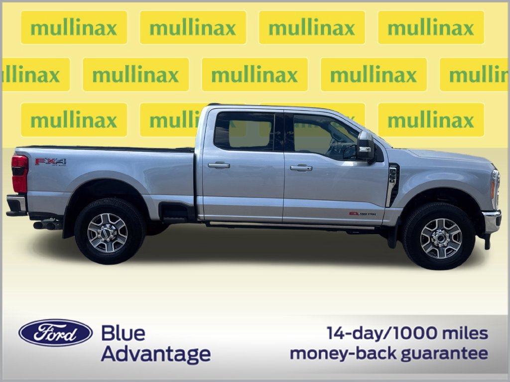 Used 2023 Ford F350 Lariat w/ Lariat Ultimate Package AWD/4WD image 2