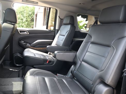 Used 2019 GMC Yukon XL Denali w/ Denali Ultimate Package AWD/4WD image 34