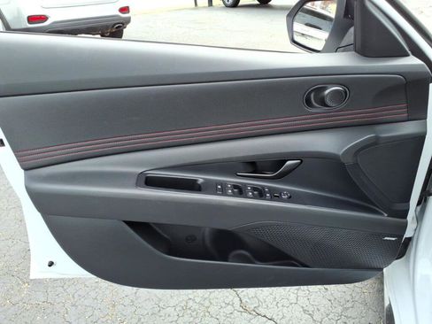 Certified 2025 Hyundai Elantra N Line FWD image 17