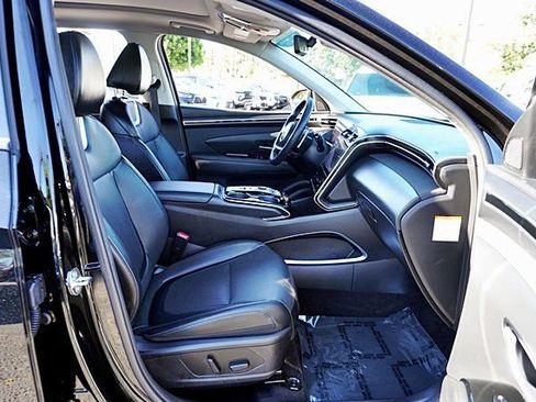 Certified 2024 Hyundai Tucson Limited image 12