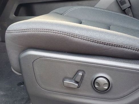 New 2026 RAM 1500 4x4 Crew Cab image 10