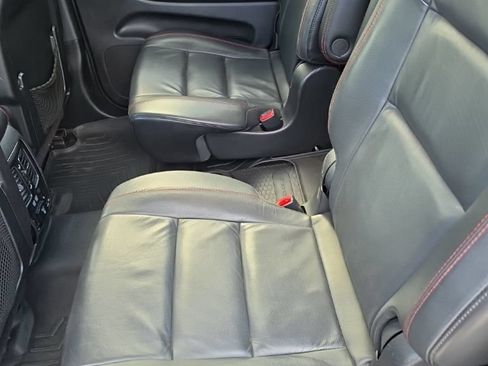 Used 2018 Dodge Durango GT AWD/4WD image 7