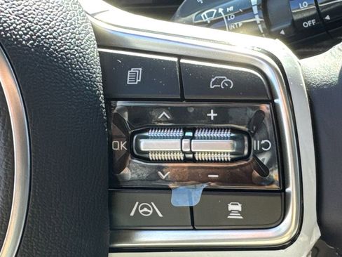 New 2026 Kia Carnival image 23