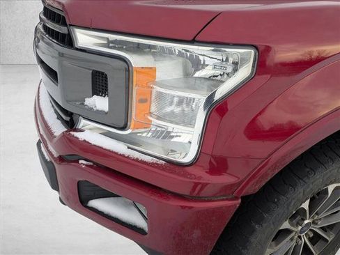 Used 2018 Ford F150 XLT w/ Equipment Group 302A Luxury image 9