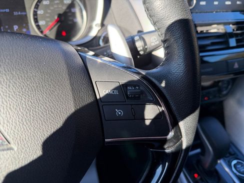 Used 2023 Mitsubishi Eclipse Cross SEL image 18