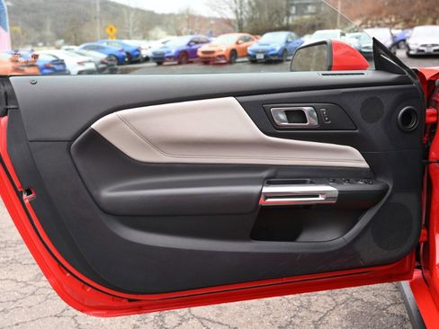 Used 2024 Ford Mustang Premium image 15
