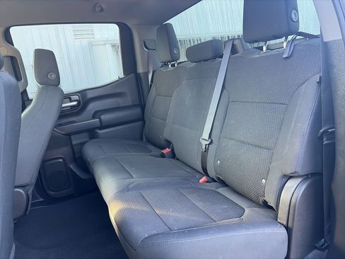 Used 2019 Chevrolet Silverado 1500 Custom Trail Boss w/ Infotainment Package image 11