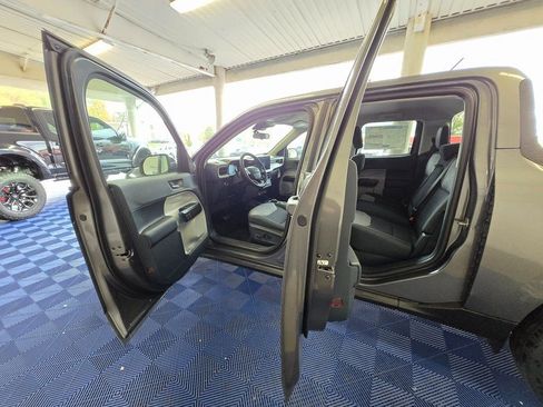New 2025 Ford Maverick XLT w/ XLT Luxury Package FWD image 21