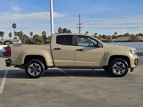 Used 2022 Chevrolet Colorado Z71 w/ Safety Package image 9
