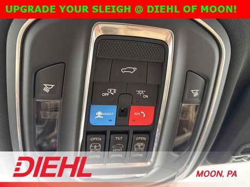 New 2025 Jeep Grand Cherokee Limited w/ Luxury Tech Group II image 35