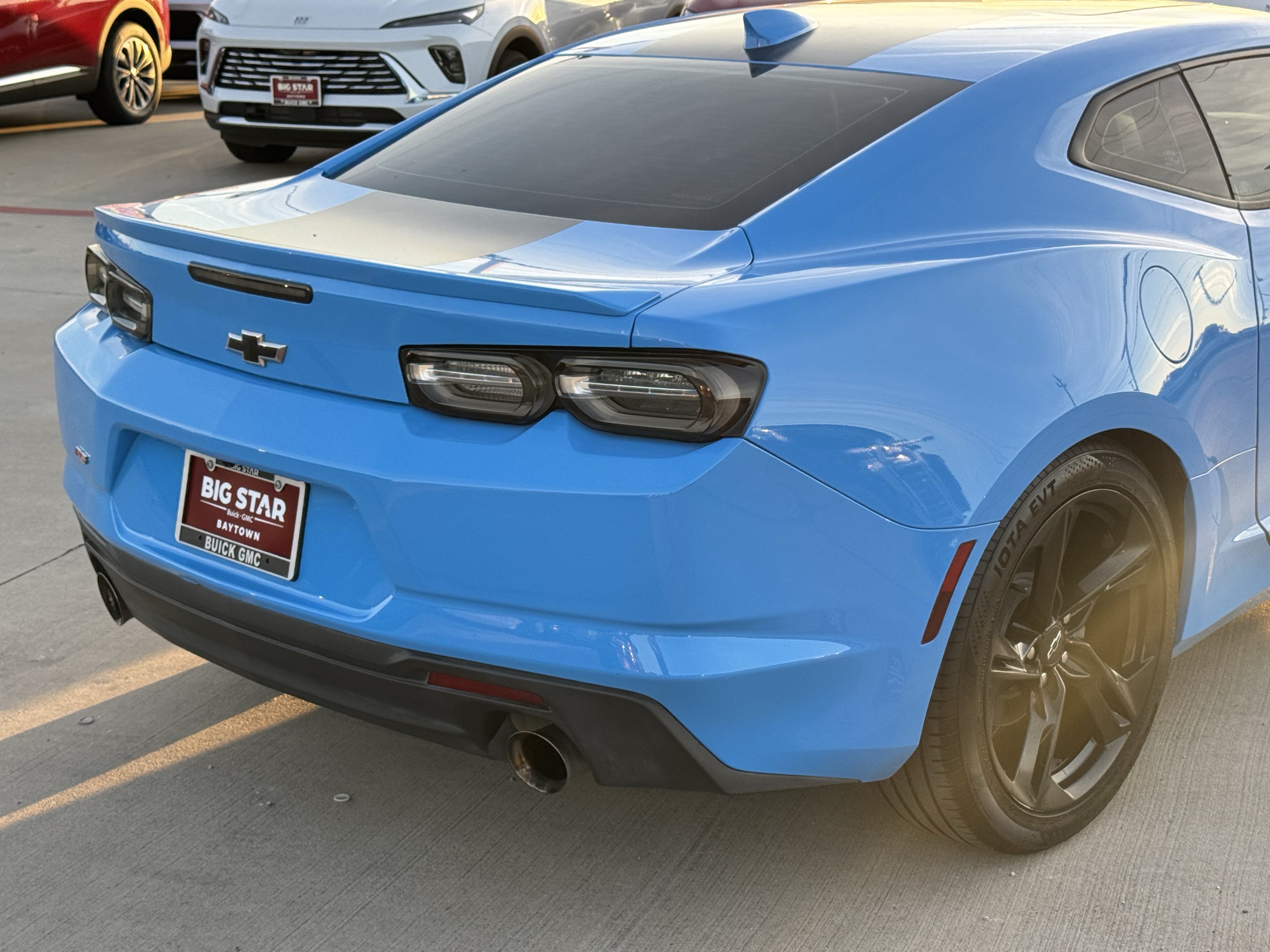 Used 2022 Chevrolet Camaro LT w/ RS Package RWD image 7