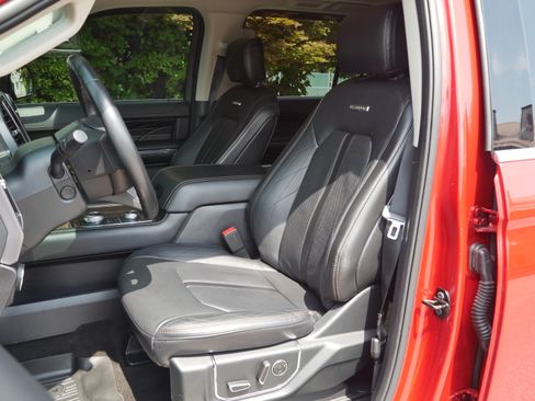 Certified 2020 Ford Expedition Platinum AWD/4WD image 40